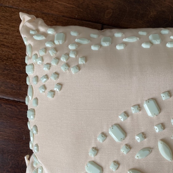 NWT Decorative Beaded Accent Pillow - Picture 2 of 11